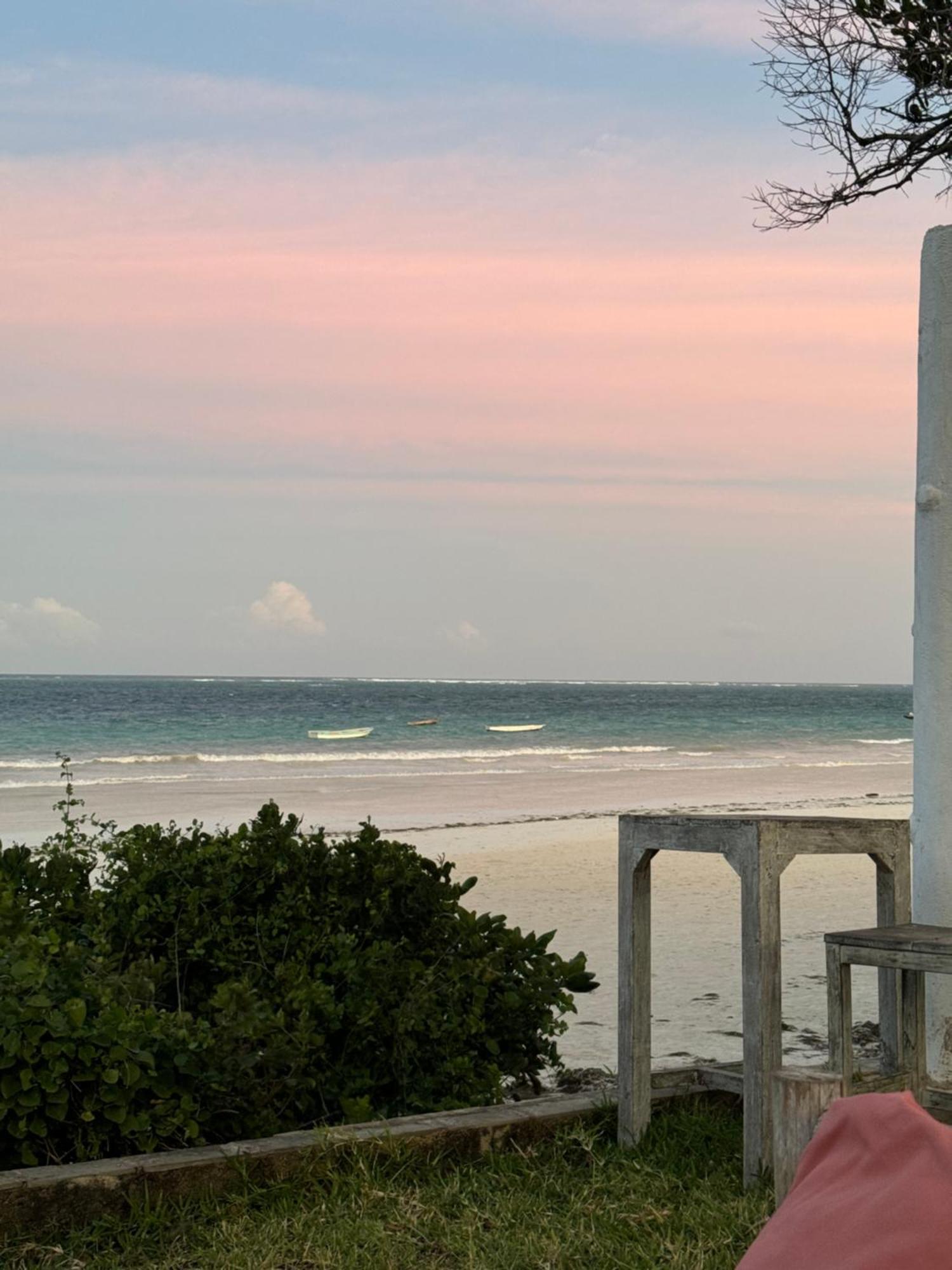 Ocean Paradise Beach Apartment Galu Exterior foto